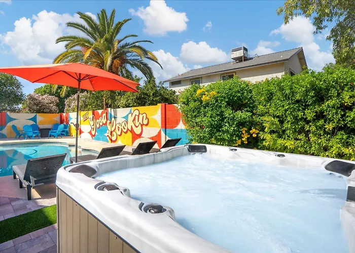 Ferienhaus Epic Getaway - Pool - Hot Tub - Game